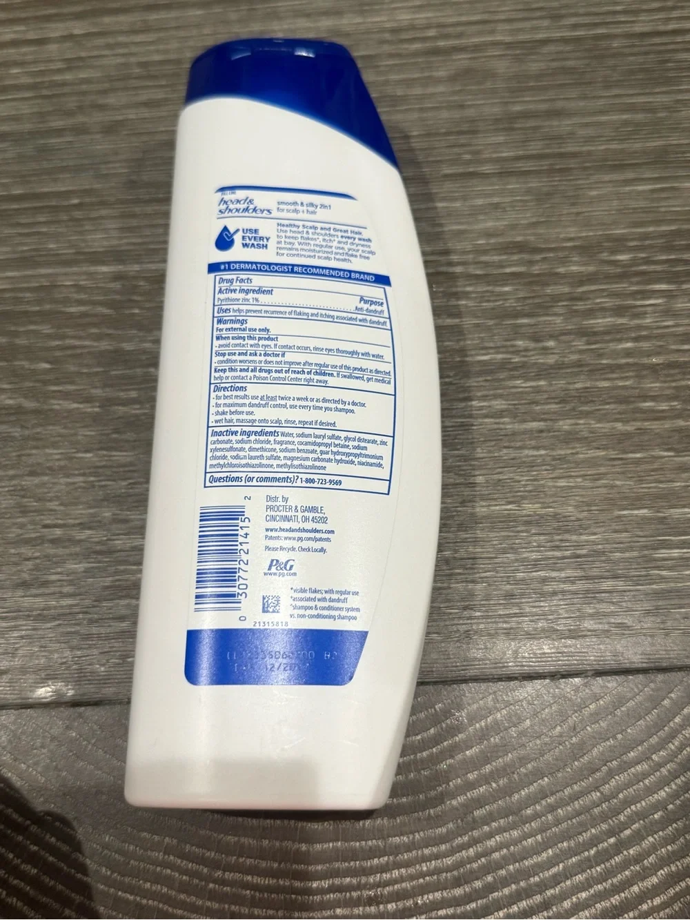 NWT head & shoulders Smooth & Silky 2-in-1 Shampoo + Conditioner color safe